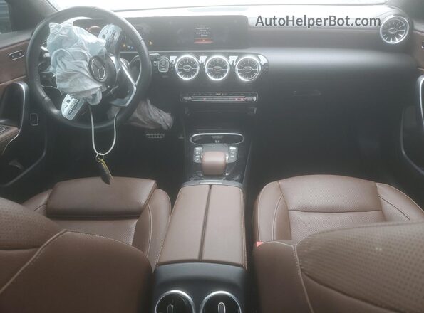 W1K3G4EB6NJ364330 2022 MERCEDES-BENZ A Черный Вид панели приборов