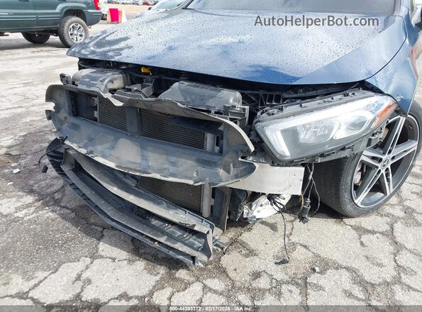 W1K3G4EB8MJ287913 2021 MERCEDES-BENZ A 220 Blue Widok z przodu