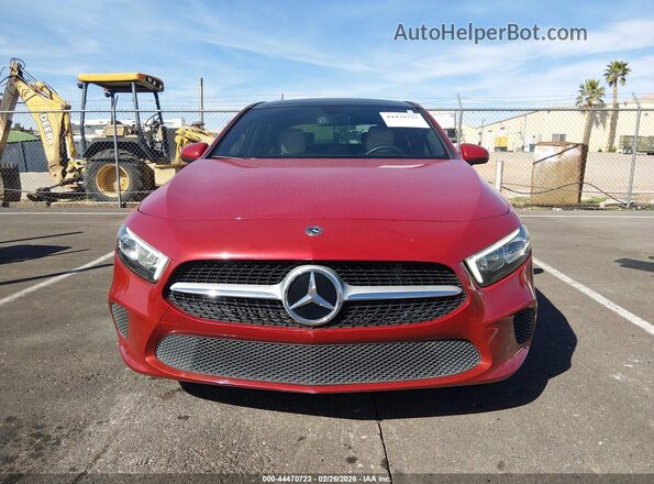 W1K3G4EBXMJ276007 2021 MERCEDES-BENZ A 220 Red Вид задньої частини салону