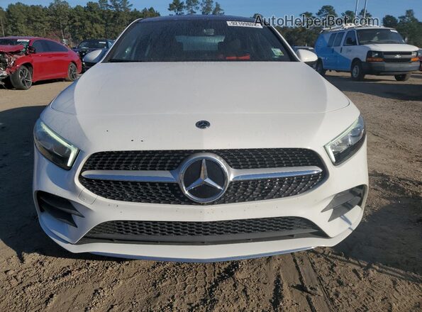 W1K3G4EBXNJ341746 2022 MERCEDES-BENZ A Белый Вид спереди