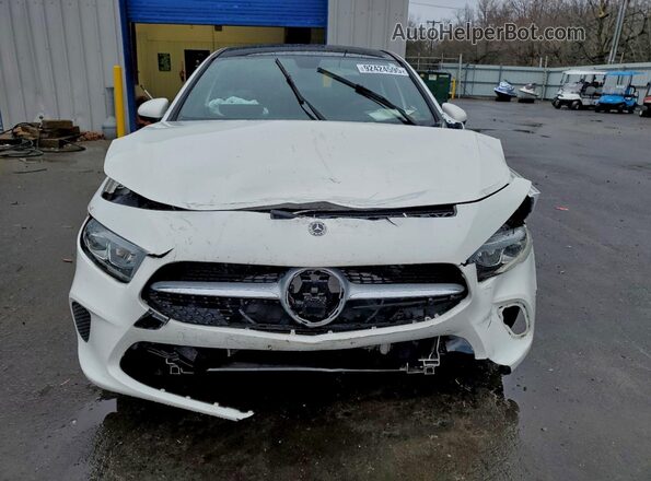 W1K3G4FB0NJ333315 2022 MERCEDES-BENZ A Белый Вид спереди