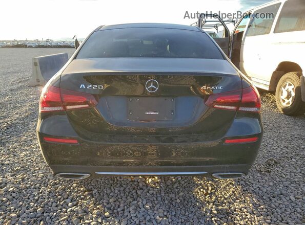 W1K3G4FB0NJ352902 2022 MERCEDES-BENZ A Черный Вид сзади