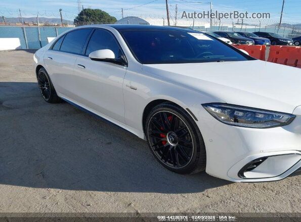 W1K6G8CB2SA322868 2025 MERCEDES-BENZ AMG S 63 E White Przód prawy