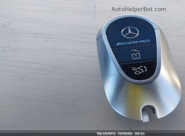 W1K6G8CB2SA322868 2025 MERCEDES-BENZ AMG S 63 E White Widok deski rozdzielczej