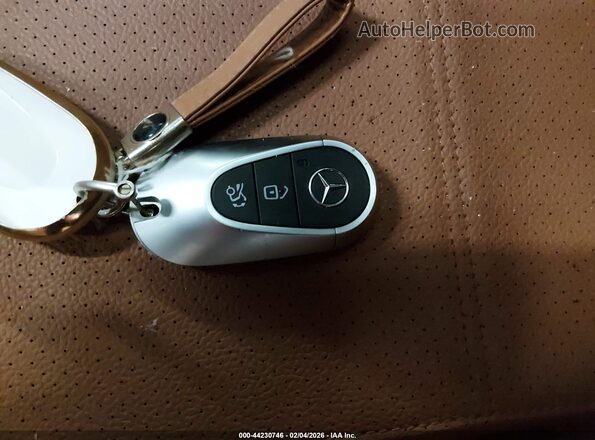 W1KAF4HB2SR254975 2025 MERCEDES-BENZ C-CLASS Black Vista del salpicadero