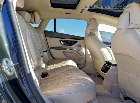 W1KCG2DB6NA012578 2022 MERCEDES-BENZ EQS Черный Вид задних сидений