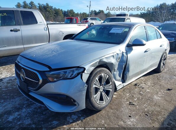 W1KLF4HB9SA146294 2025 MERCEDES-BENZ E-CLASS Silver Vista tres cuartos delantera izquierda