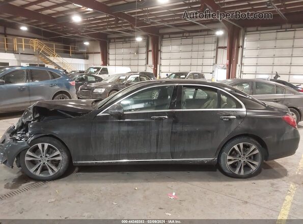 W1KWF8EB5MR649043 2021 MERCEDES-BENZ C-CLASS Black Вид задньої частини салону