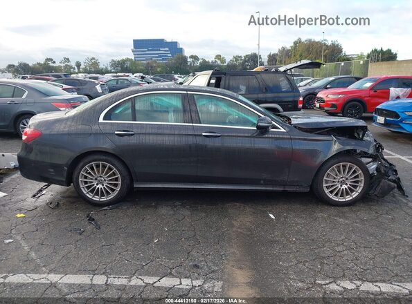 W1KZF8DB1NB096223 2022 MERCEDES-BENZ E-CLASS Серый Вид задней части салона