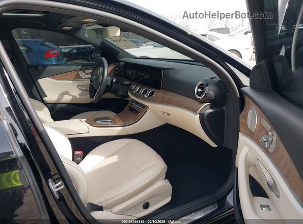 W1KZF8DB3PB184158 2023 MERCEDES-BENZ E-CLASS Черный Вид салона спереди