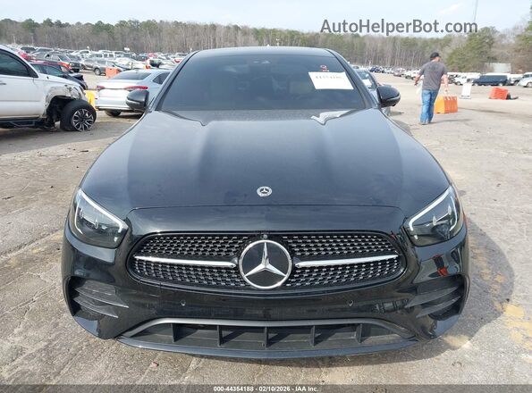 W1KZF8DB3PB184158 2023 MERCEDES-BENZ E-CLASS Черный Вид панели приборов