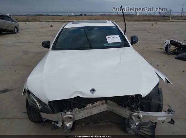 W1KZF8DB6LA811080 2020 MERCEDES-BENZ E-CLASS Белый Вид панели приборов