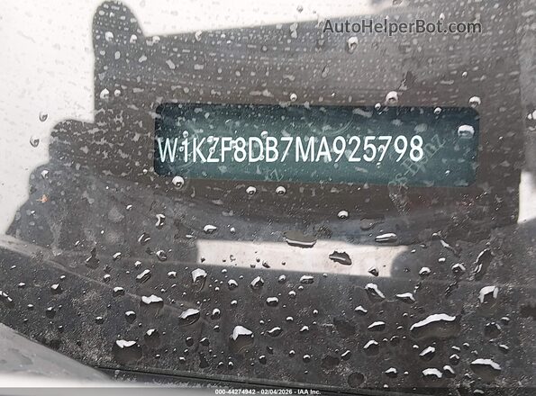 W1KZF8DB7MA925798 2021 MERCEDES-BENZ E-CLASS Черный 