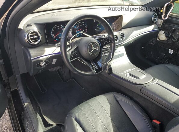 W1KZF8DB9MA920747 2021 MERCEDES-BENZ E Черный Вид панели приборов