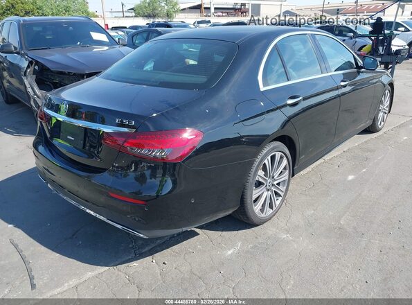 W1KZF8DBXNB081641 2022 MERCEDES-BENZ E-CLASS Черный Задняя правая четверть