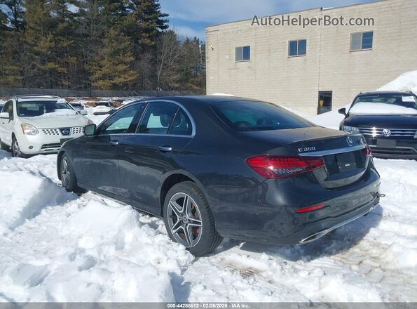 W1KZF8EB6NB040308 2022 MERCEDES-BENZ E-CLASS Черный Задняя левая четверть