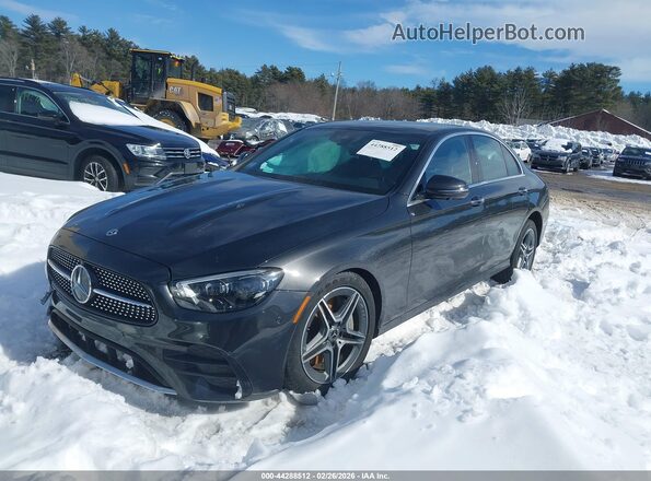 W1KZF8EB6NB040308 2022 MERCEDES-BENZ E-CLASS Черный Передняя левая четверть
