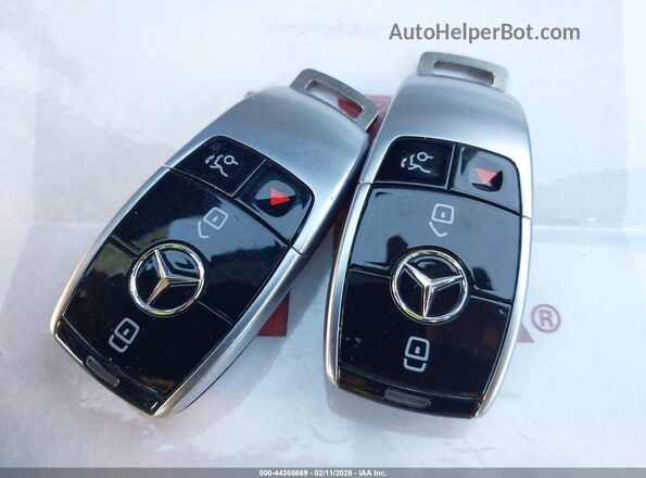 W1KZF8EB7MA967225 2021 MERCEDES-BENZ E-CLASS White Widok deski rozdzielczej