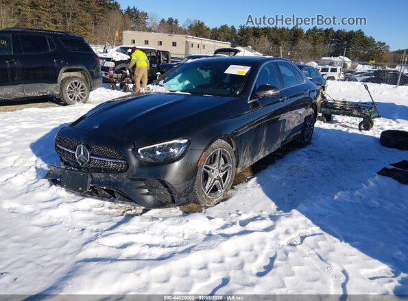 W1KZF8EB8PB168567 2023 MERCEDES-BENZ E-CLASS Черный Передняя левая четверть