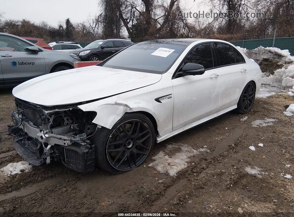 W1KZF8KB1MA952000 2021 MERCEDES-BENZ AMG E 63 Белый Передняя левая четверть