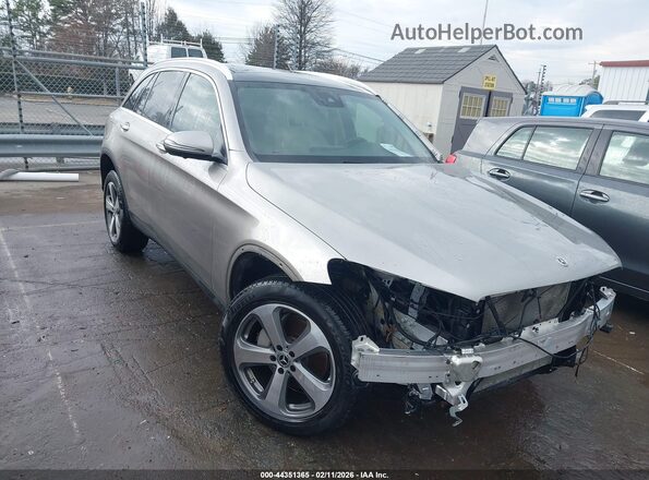 W1N0G8EB0MV319369 2021 MERCEDES-BENZ GLC 300 Серебряный Передняя правая четверть