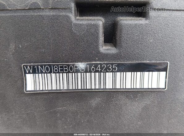 W1N0J8EB0PG164235 2023 MERCEDES-BENZ GLC 300 White Vista del compartimento del motor