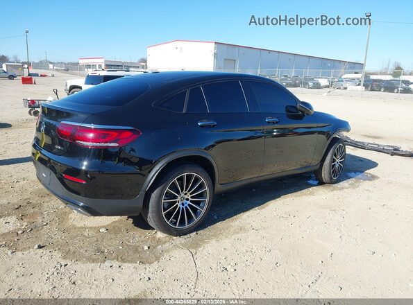 W1N0J8EB5LF857852 2020 MERCEDES-BENZ GLC 300 COUPE Черный Задняя правая четверть