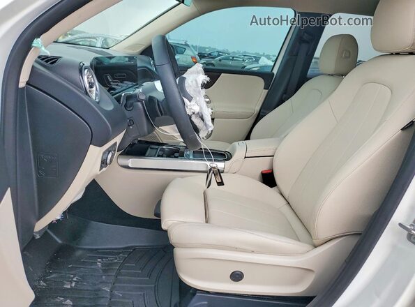 W1N4M4GB8SW402474 2025 MERCEDES-BENZ GLB-CLASS Белый Вид салона спереди