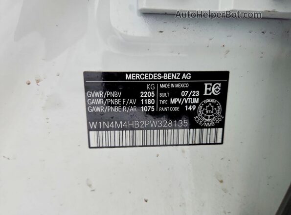 W1N4M4HB2PW328135 2023 MERCEDES-BENZ GLB-CLASS Белый Вид наклейки с VIN-кодом