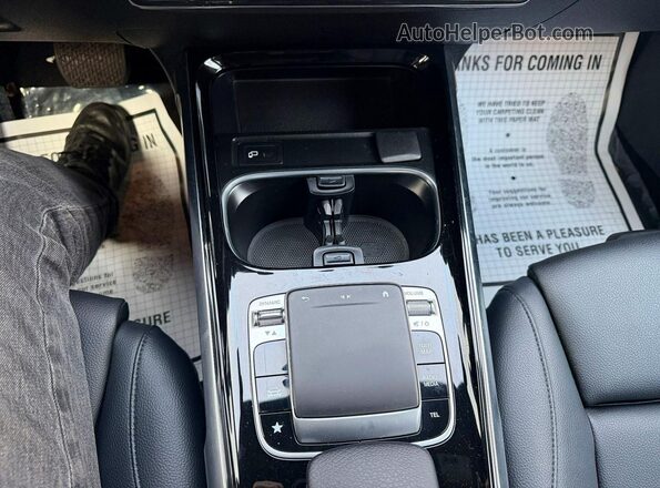 W1N4M4HB3LW056253 2020 MERCEDES-BENZ GLB-CLASS Серый Вид наклейки с VIN-кодом