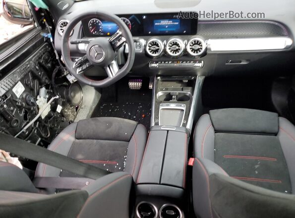 W1N4M4HB5SW400941 2025 MERCEDES-BENZ GLB-CLASS Черный Вид панели приборов