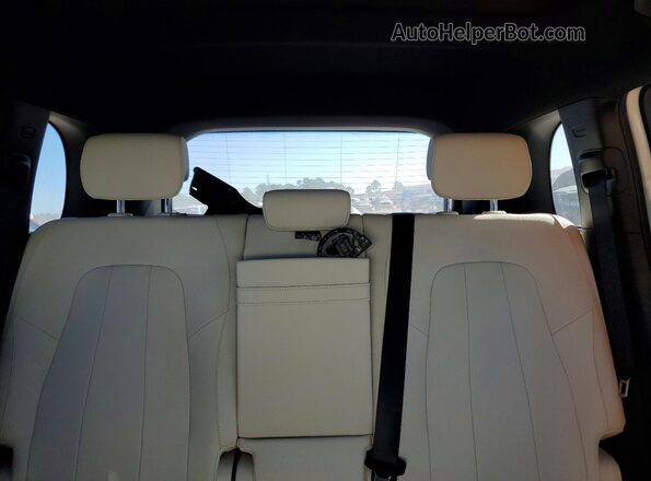 W1N9M0CB8SN130132 2025 MERCEDES-BENZ EQB Белый Вид задних сидений