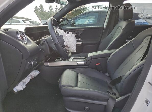 W1N9M0KB2RN096751 2024 MERCEDES-BENZ EQB Белый Вид салона спереди