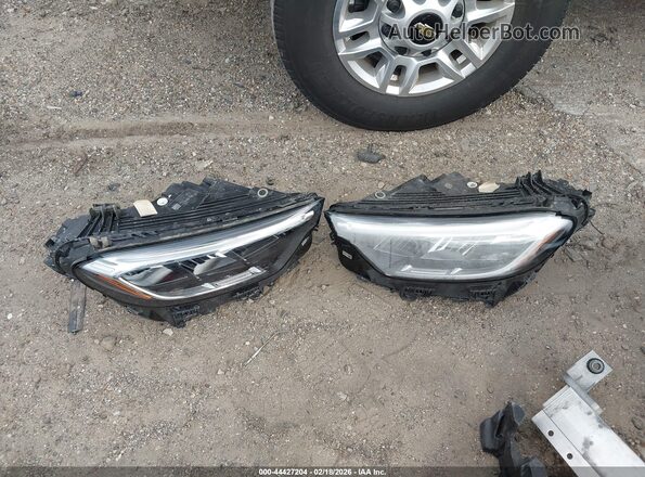 W1NKJ4HB1RF100209 2024 MERCEDES-BENZ GLC 300 Серебряный 