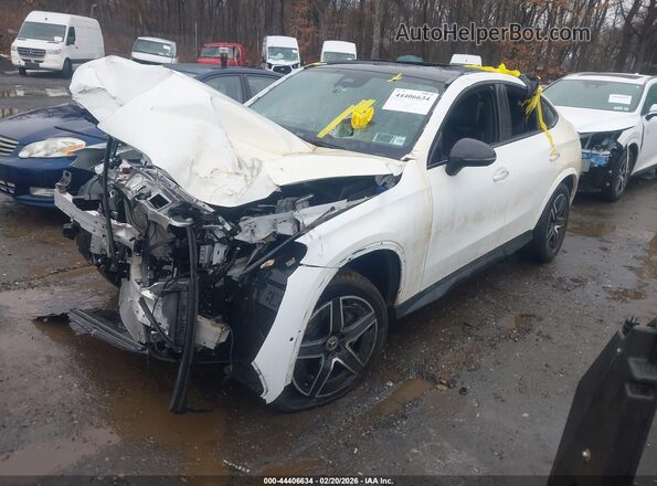 W1NKJ4HB5RF133553 2024 MERCEDES-BENZ GLC 300 Белый Передняя левая четверть