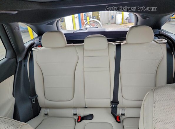 W1NKM4HB2SF366240 2025 MERCEDES-BENZ GLC-CLASS Белый Вид задних сидений