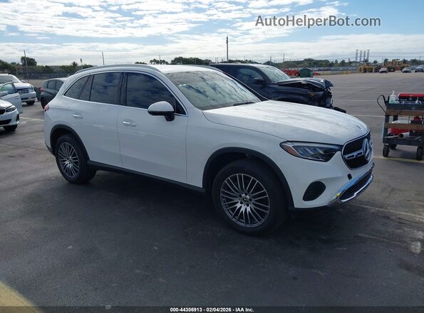 W1NKM4HB5RF207268 2024 MERCEDES-BENZ GLC 300 White Przód prawy