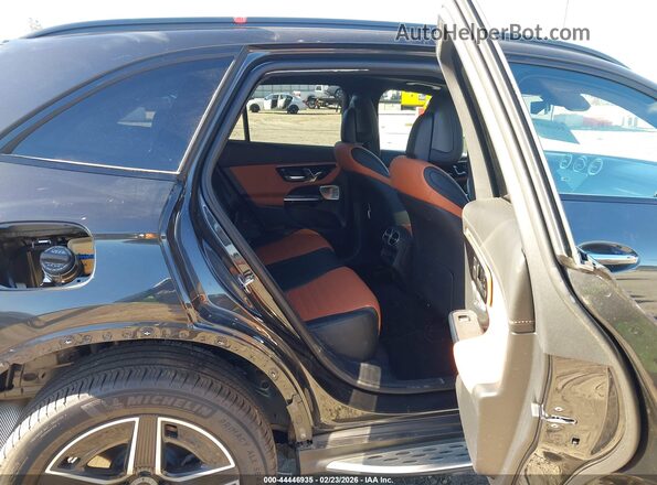 W1NKM4HB5SF281893 2025 MERCEDES-BENZ GLC 300 Gray Vista de la etiqueta del VIN