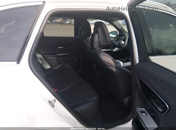 W1NKM4HBXRF228570 2024 MERCEDES-BENZ GLC 300 White Вид наклейки з VIN-кодом