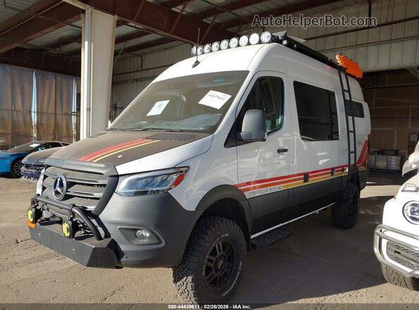 W1W4EBVY7MT078202 2021 MERCEDES-BENZ 500 White Vista tres cuartos delantera izquierda