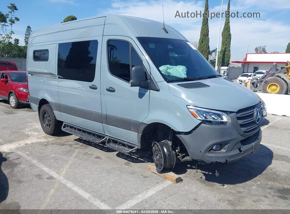 W1W4NBVY8RT163606 2024 MERCEDES-BENZ SPRINTER Blue Przód prawy
