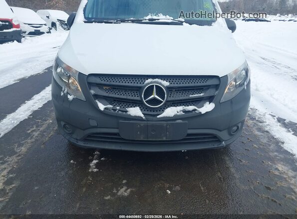 W1YV0BEY4M3904370 2021 MERCEDES-BENZ METRIS Белый Вид спереди