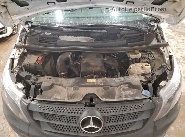 W1YV0BEY7M3907389 2021 MERCEDES-BENZ METRIS Белый Вид задней части салона