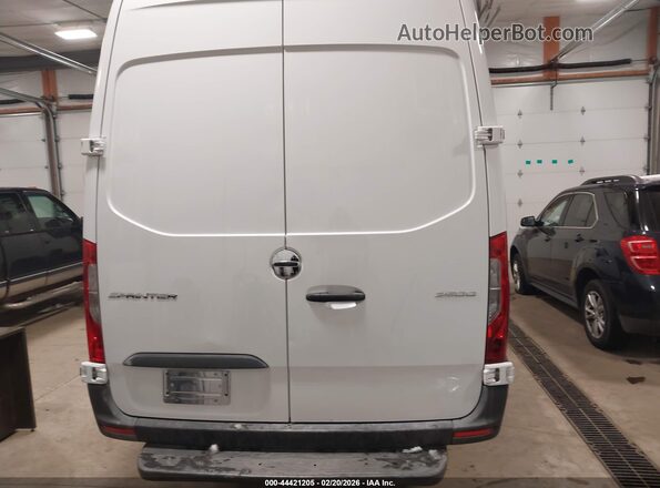 W2Y40CHY8MT045106 2021 FREIGHTLINER SPRINTER 2500 Белый 