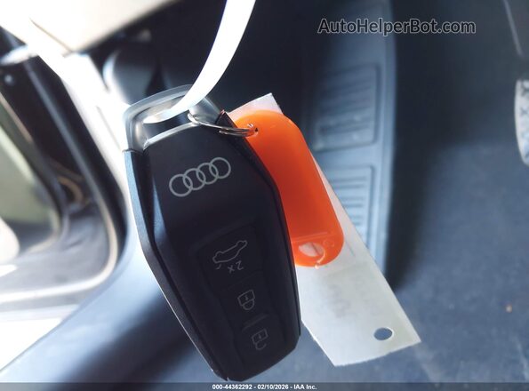 WA112BGF1SA017336 2025 AUDI Q6 E-TRON Black Вид панелі приладів