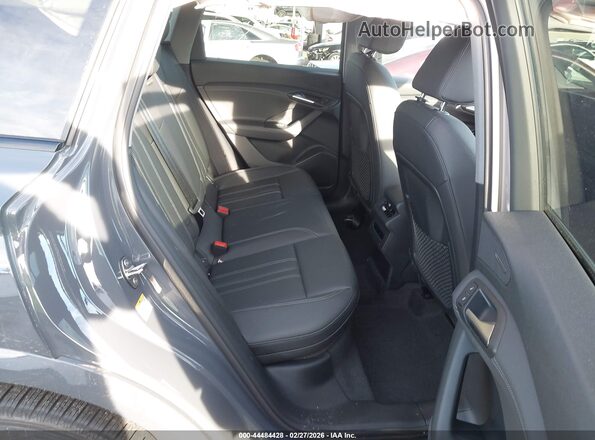 WA114BGF1SA031568 2025 AUDI Q6 E-TRON Gray Vista de la etiqueta del VIN
