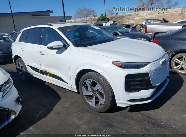 WA124BGF0SA026088 2025 AUDI Q6 E-TRON White Передня права чверть