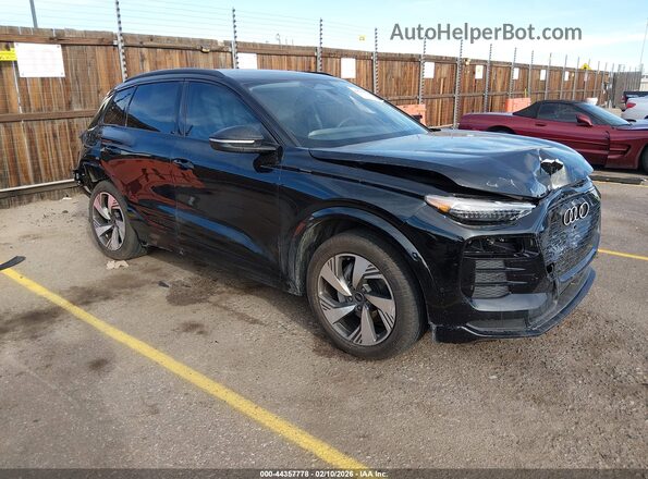WA124BGF4SA042021 2025 AUDI Q6 E-TRON Черный Передняя правая четверть