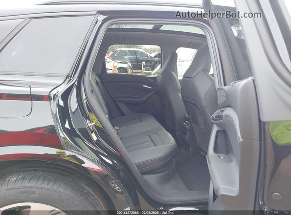 WA134BGF3SA067397 2025 AUDI Q6 E-TRON Черный Вид наклейки с VIN-кодом