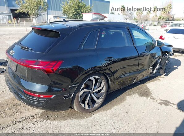 WA15AAGE0RB060401 2024 AUDI Q8 E-TRON Черный Задняя правая четверть